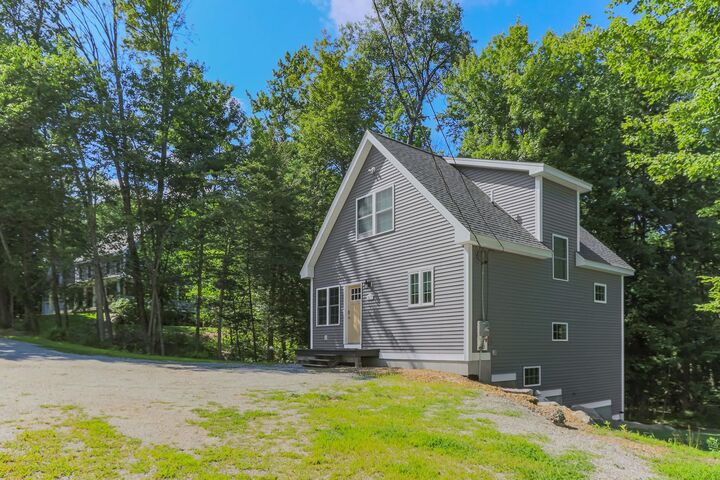 Property Photo: 325-329 McCurdy Road NH 03070