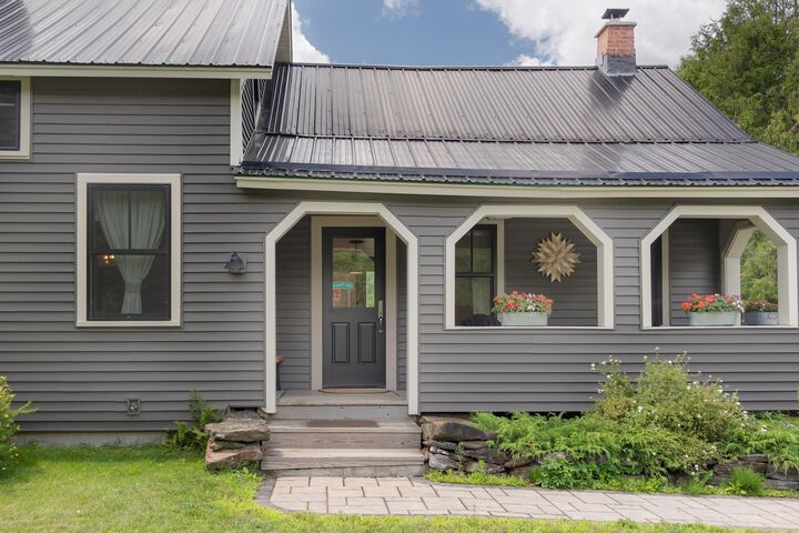 Property Photo:  3740 Lower Pleasant Valley Road  VT 05444 