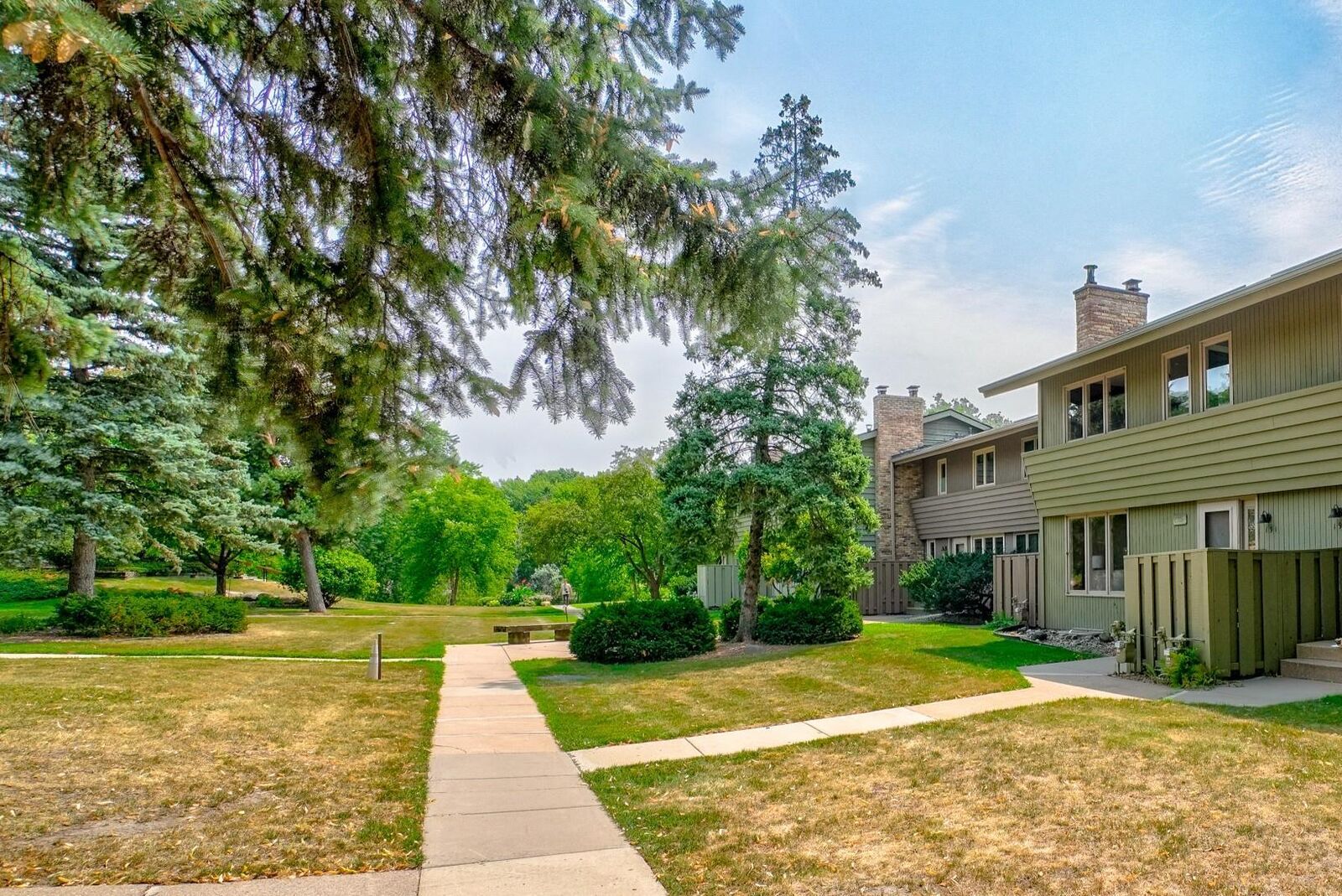 Property Photo:  191 Windsor Lane  MN 55112 