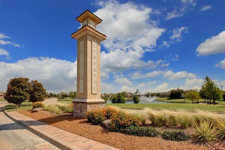 Property Photo:  2606 Westpoint Drive  TX 75454 