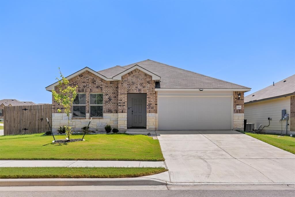 Property Photo:  2506 Rollett Drive  TX 76504 