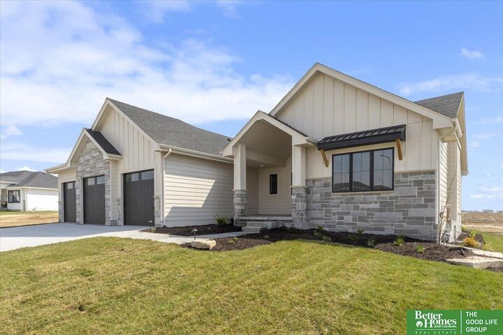 Property Photo:  10815 S 219 Street  NE 68028 