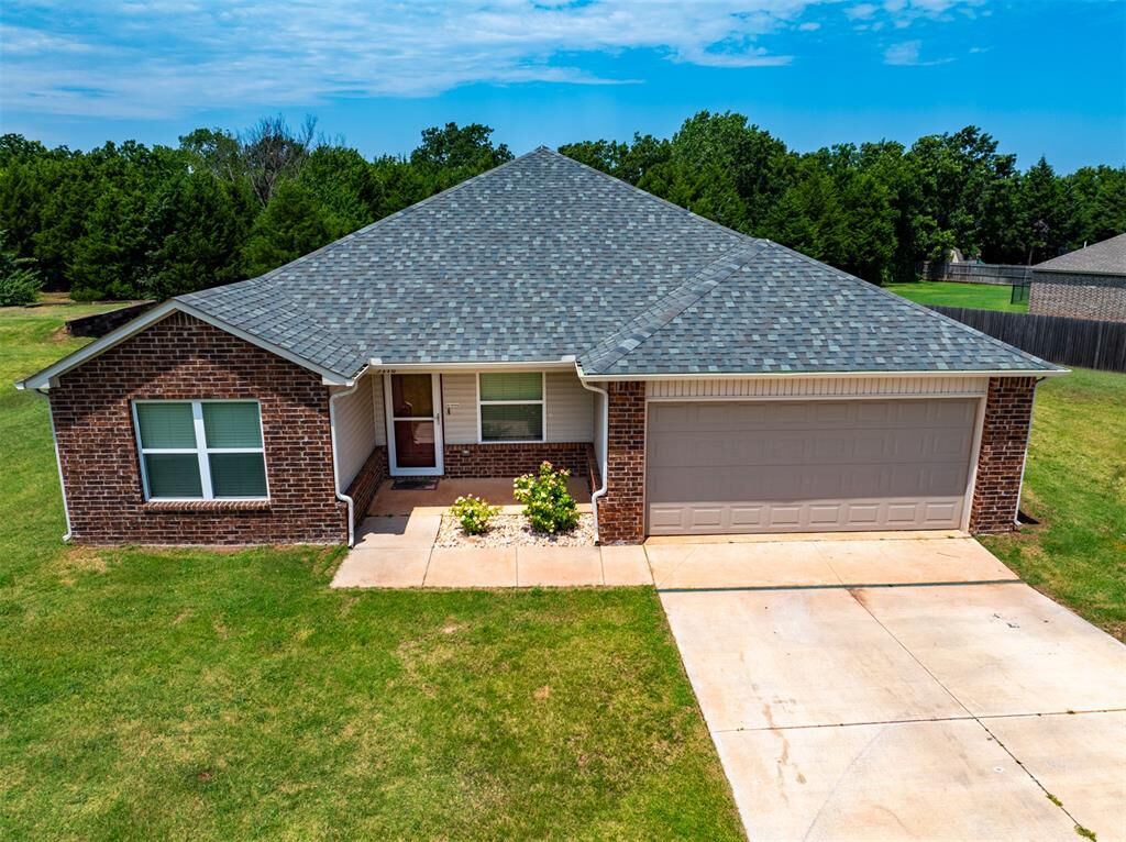 Property Photo: 5718 Bent Creek Road OK 74804