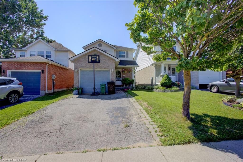 Property Photo: 223 Melran Drive ON N3C 4E5