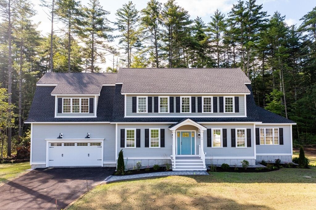 Property Photo:  19 Unkety Brook Way  MA 01827 