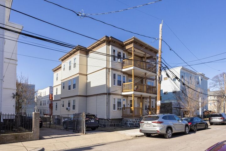 Property Photo:  3 Sutton Street  MA 02126 
