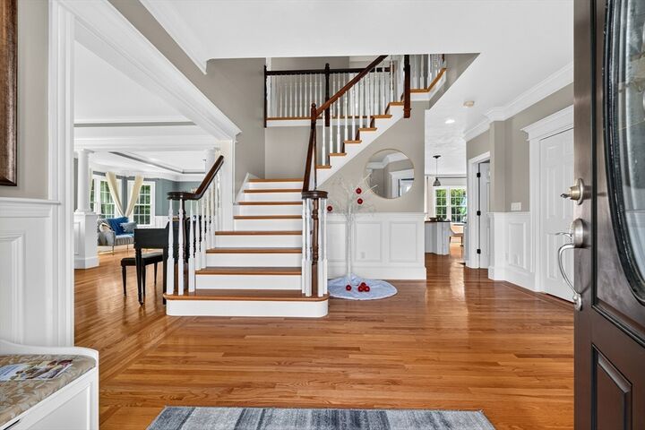 Property Photo: 21 Ashwood Cir MA 01545