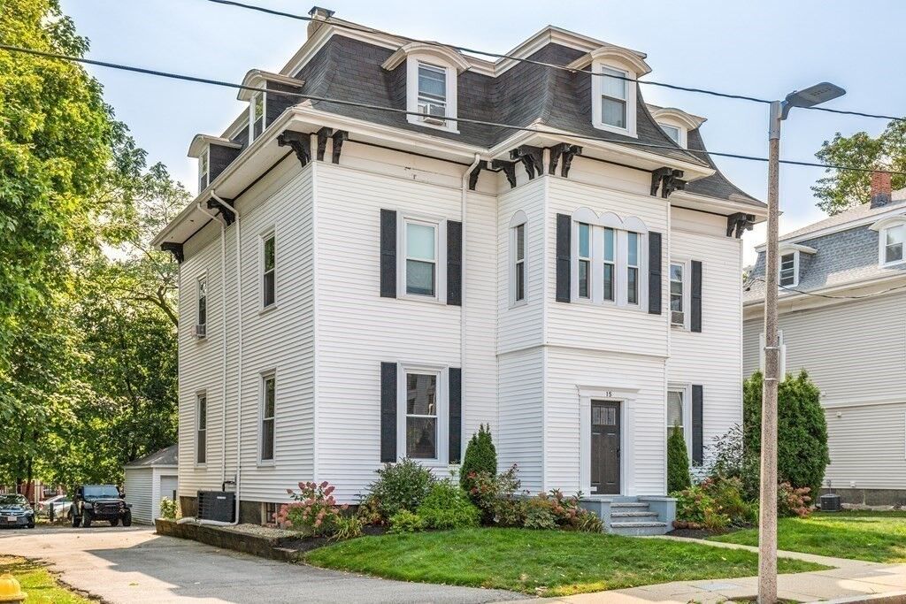 Property Photo:  15 Beale St. 3  MA 02124 