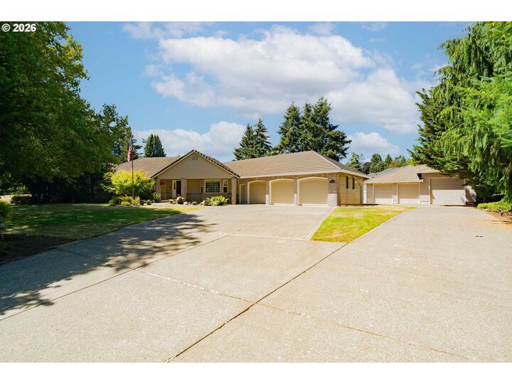 Property Photo:  10800 NW 13th Pl  WA 98685 