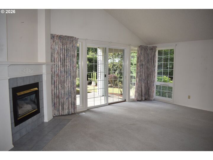 Property Photo:  15415 SE 35th St  WA 98683 