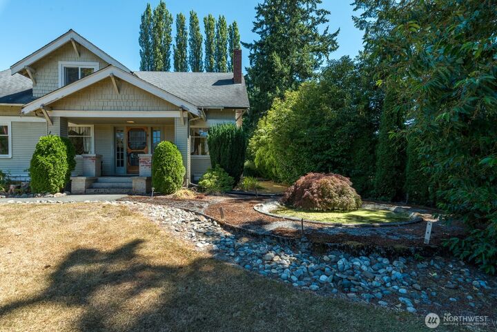 Property Photo:  13701  51st Avenue NE  WA 98271 