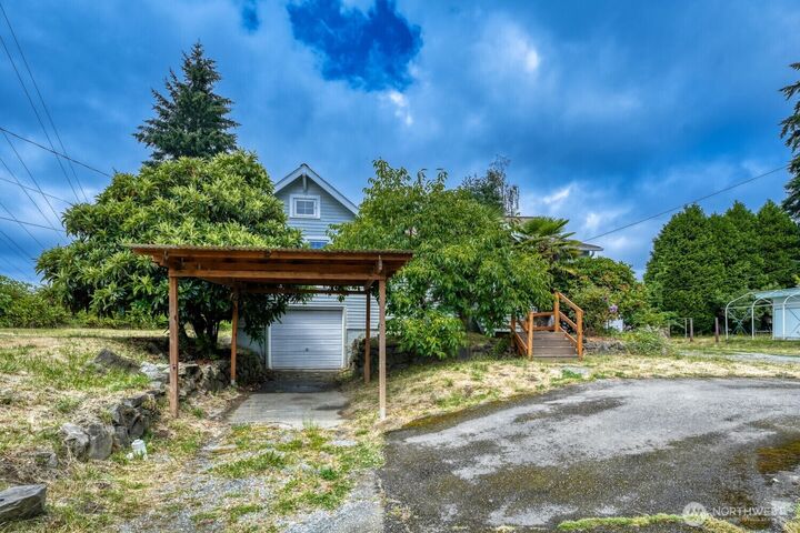 Property Photo:  98178 5330 S Creston Street  WA 98178 