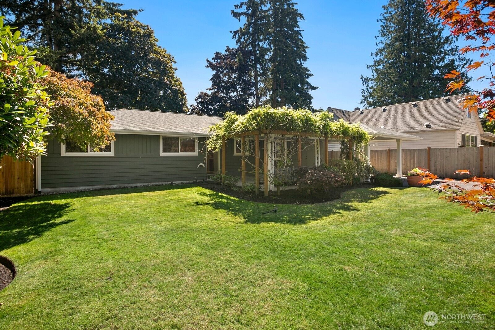 Property Photo:  16719  60th Avenue W  WA 98037 