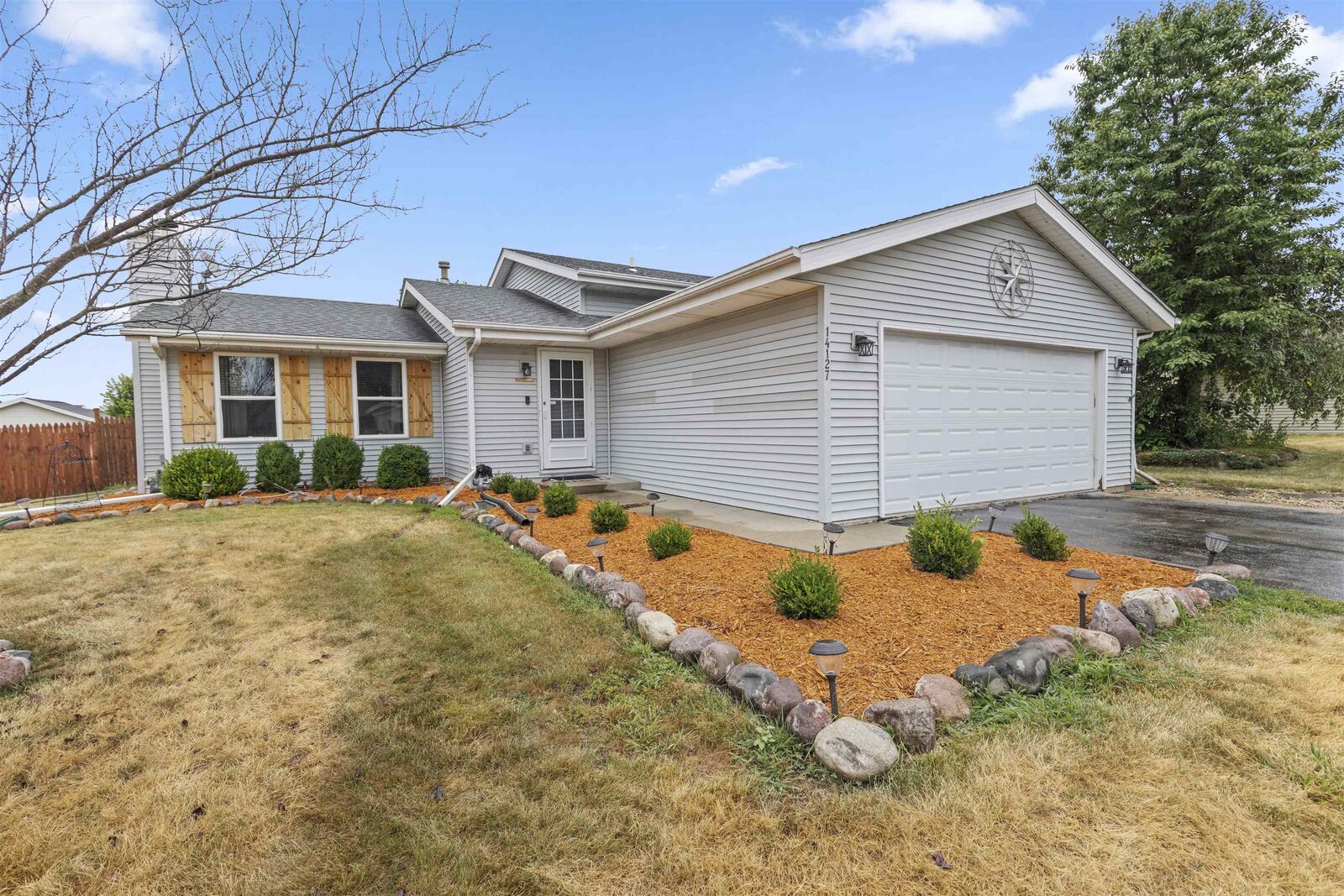 Property Photo:  14127 Kirane Court  IL 61080 