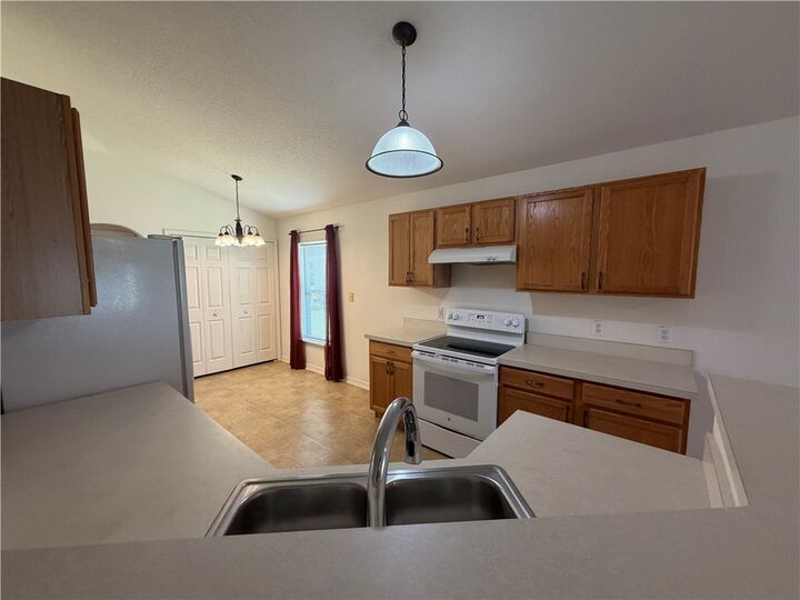 Property Photo:  1995 Snapdragon Drive NW  FL 32907 
