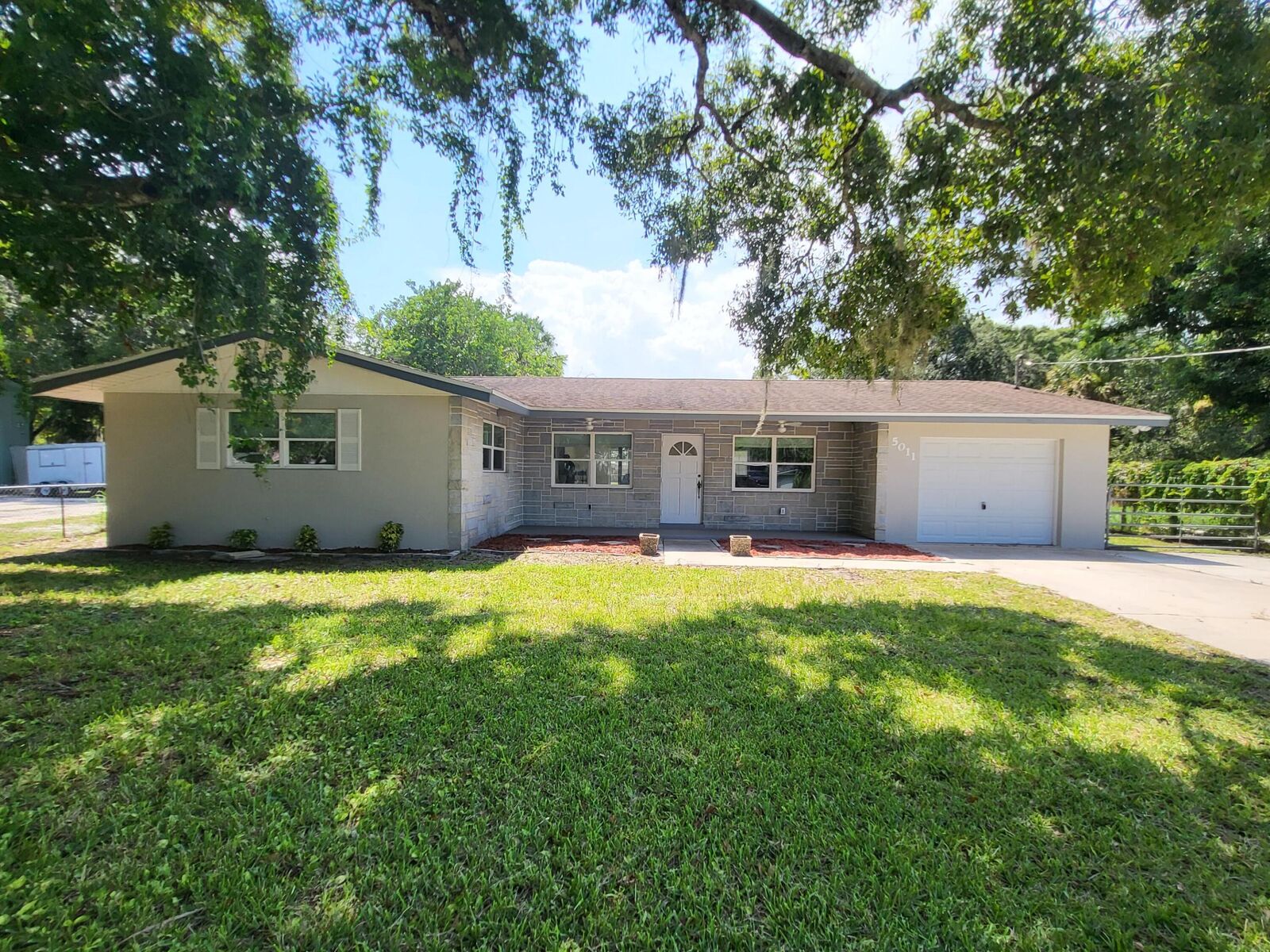 Property Photo: 5011 S 2nd Street S FL 34982
