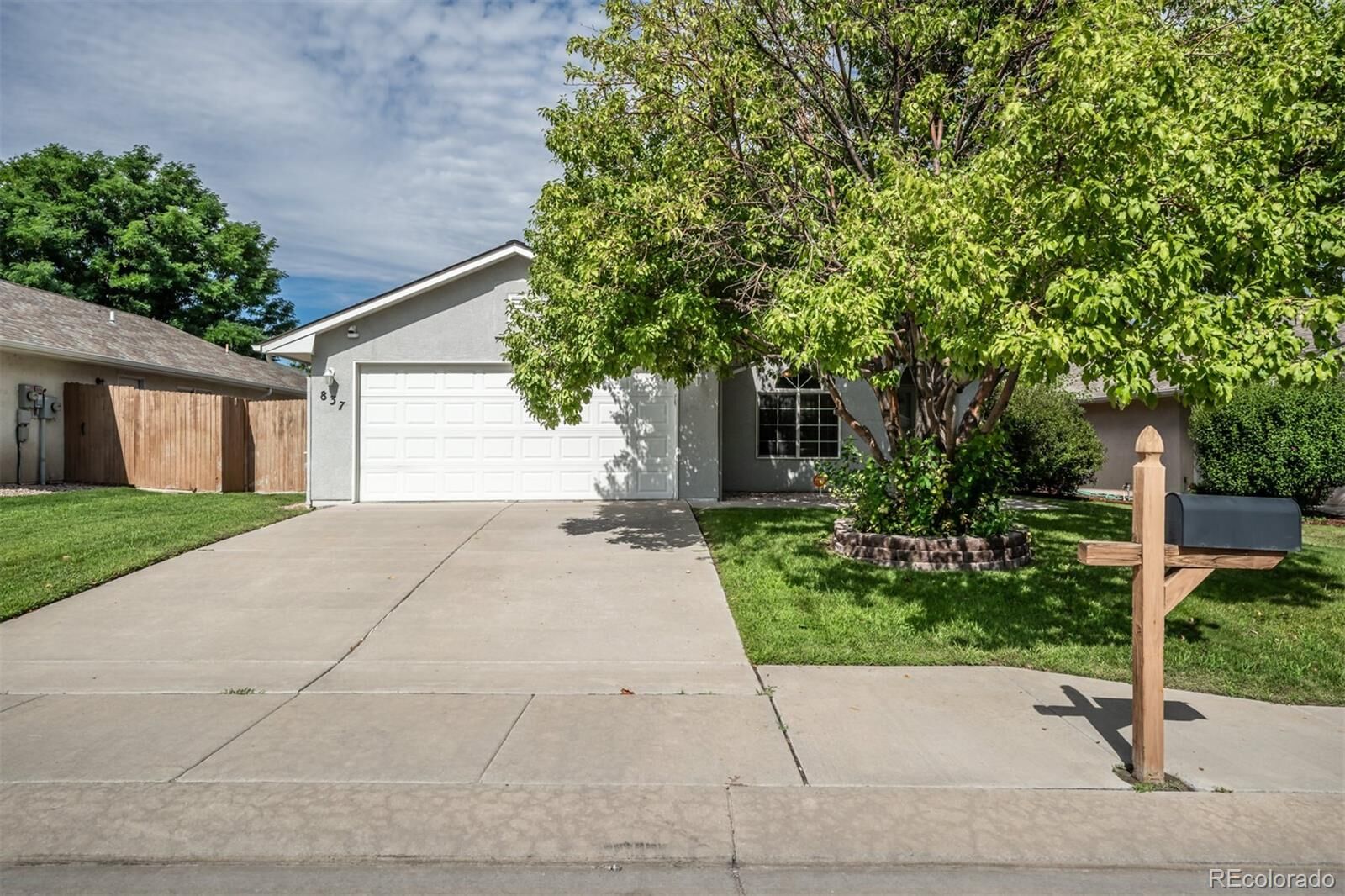Property Photo: 837 Ardath Lane CO 81005