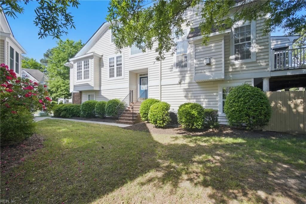 Property Photo: 3009 Bay Shore Ln VA 23435