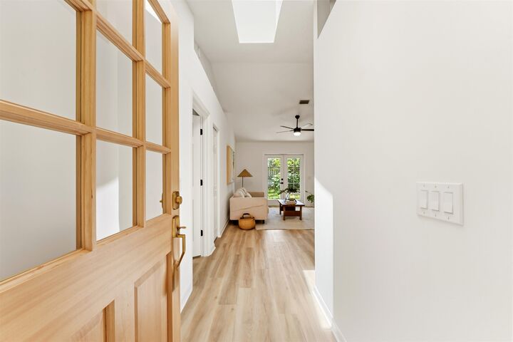 Property Photo:  620 Queen Rd  FL 32086 
