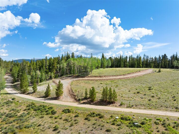 Property Photo: 422 Rollies Trail CO 80440