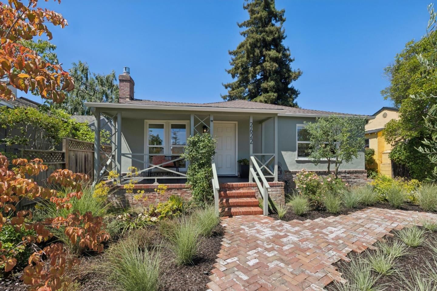 Property Photo:  2622 Garfield Street  CA 94403 