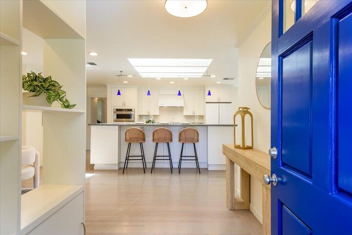 Property Photo:  947 Glennan Drive  CA 94061 