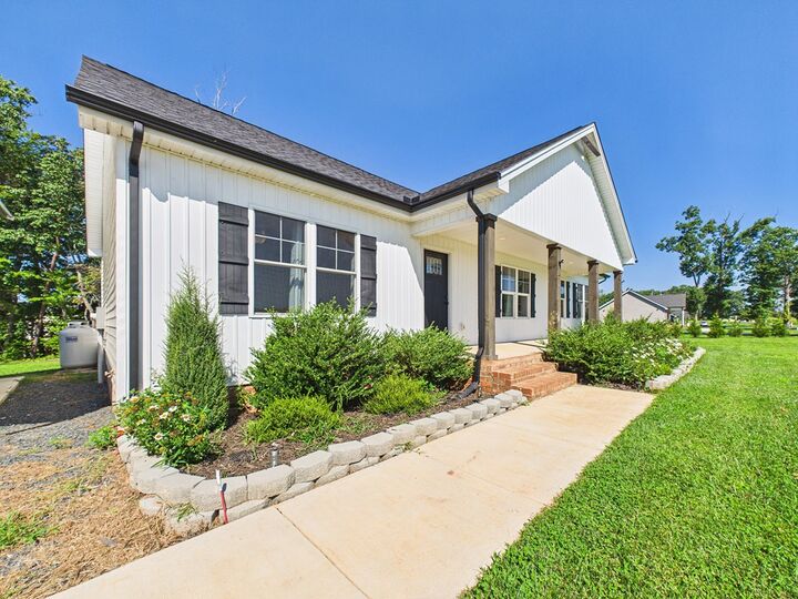 Property Photo: 3353 Stonewall VA 24538