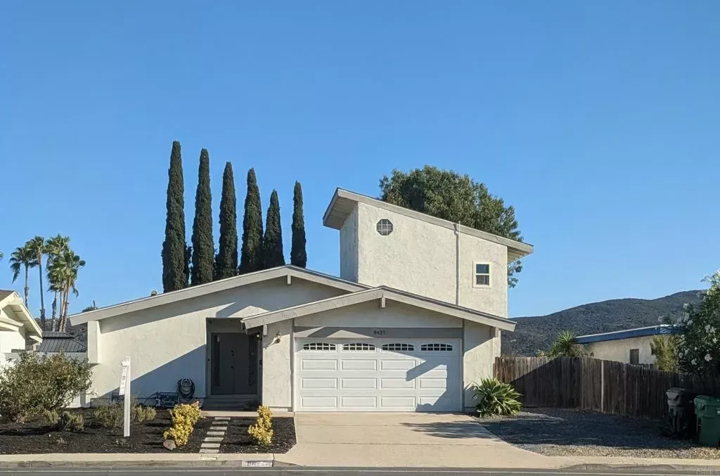 Property Photo: 8427 Carlton Oaks Drive CA 92071