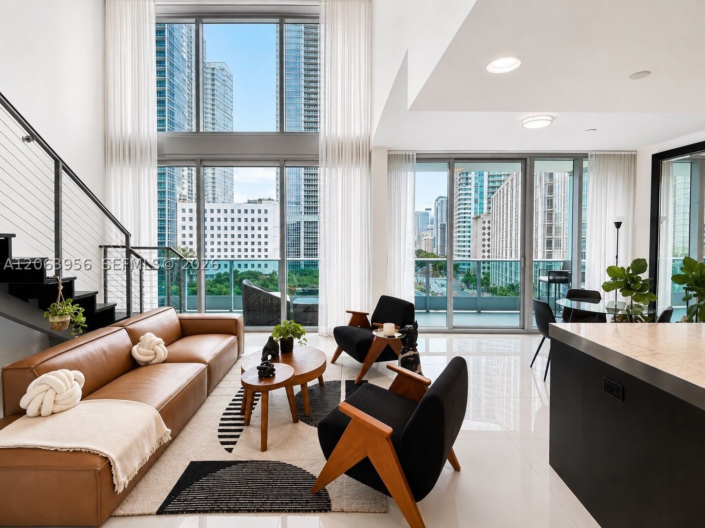 Property Photo:  200 Biscayne Boulevard Way 503  FL 33131 