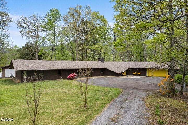 Property Photo:  150 Hollow Road  TN 37722 
