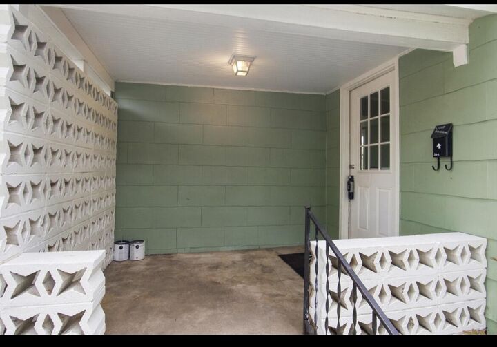 Property Photo:  309 S Locust Street  MO 64835 