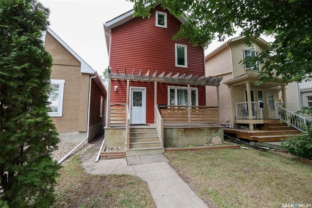 Property Photo:  2248 Halifax Street  SK S4P 1V2 