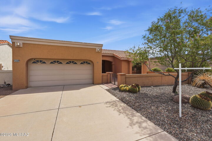 Property Photo:  14300 N Copperstone Drive  AZ 85755 