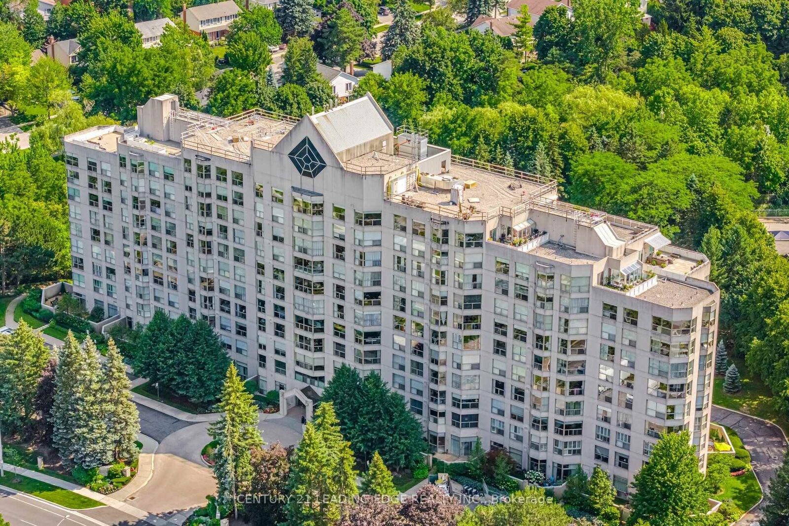 Property Photo:  1700 The Collegeway Way 202  ON L5L 4M2 