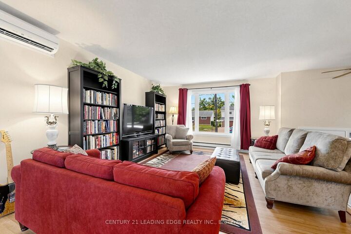 Property Photo:  553 James Street  ON L0K 1A0 