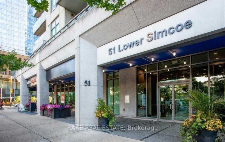 Property Photo:  51 Lower Simcoe Street 202  ON M5J 3A2 