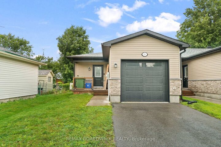 32 David Street A — photo 1