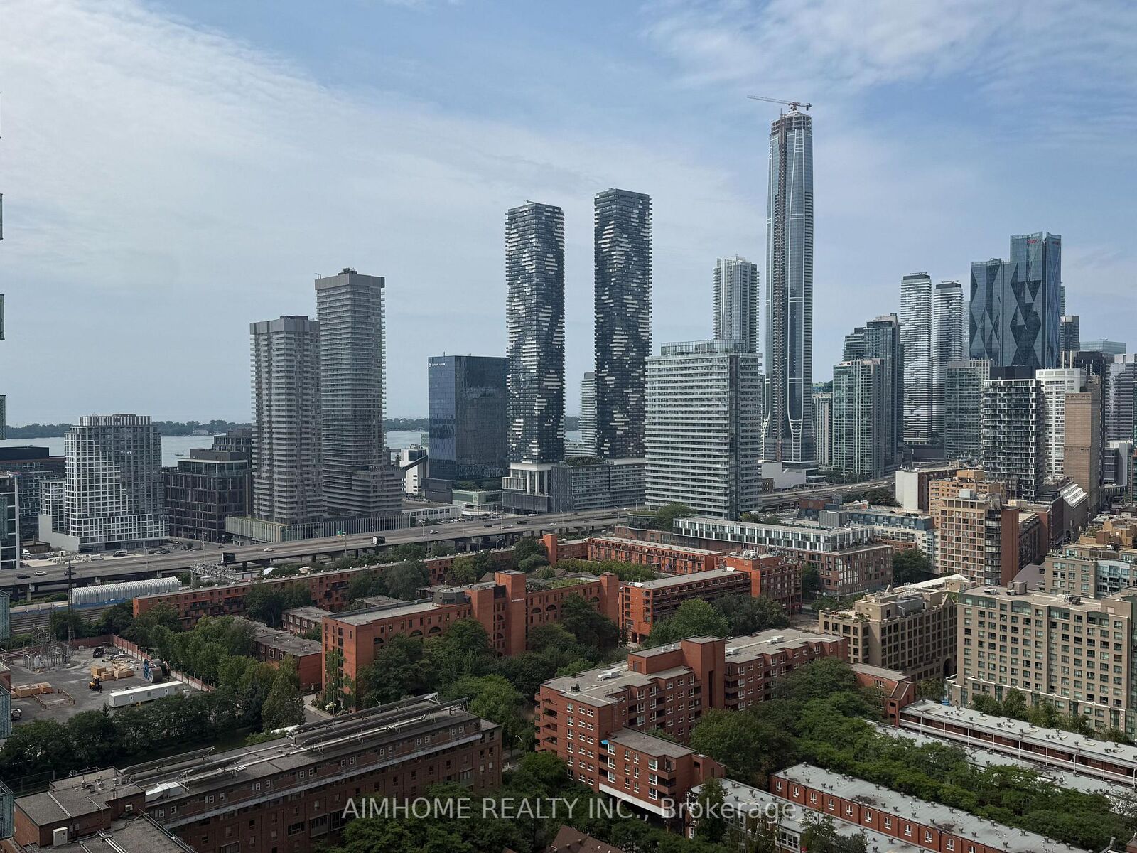 Property Photo:  180 Front Street E 2909  ON M5A 0A9 