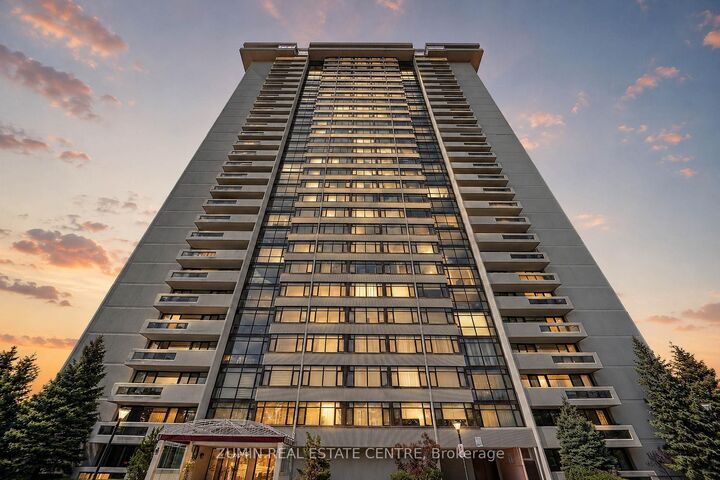 Property Photo: 1555 Finch Avenue E 602 ON M2J 4X9