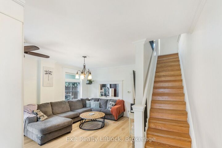 Property Photo: 592 Sherbrooke Street ON K9J 2P5