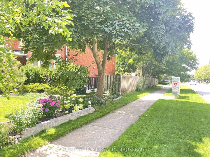 Property Photo: 1163 Rosethorne Road Lower ON L6M 1H5