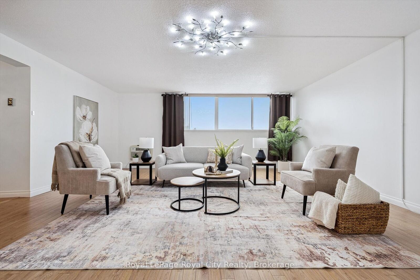 Property Photo:  93 Westwood Road 607  ON N1H 7J7 