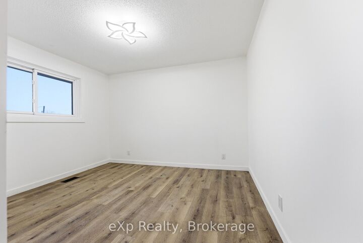 Property Photo:  696 Whites Road  ON K8V 5P8 