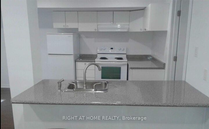 Property Photo:  75 Maffey Crescent Bsmet  ON L4S 0A8 