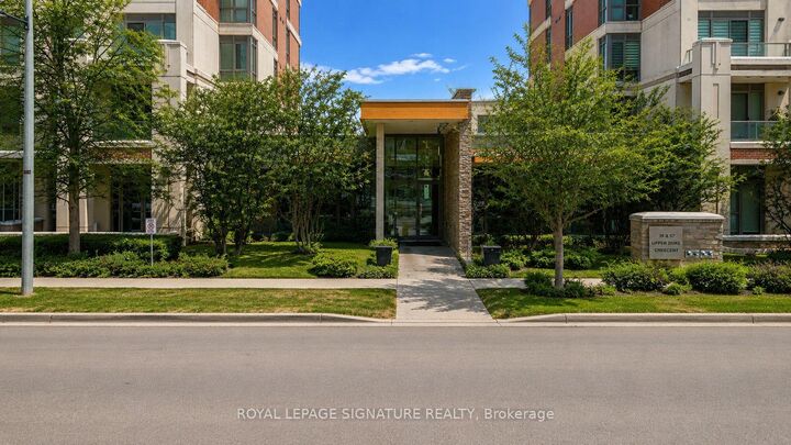Property Photo:  39 Upper Duke Crescent 408  ON L6G 0B8 