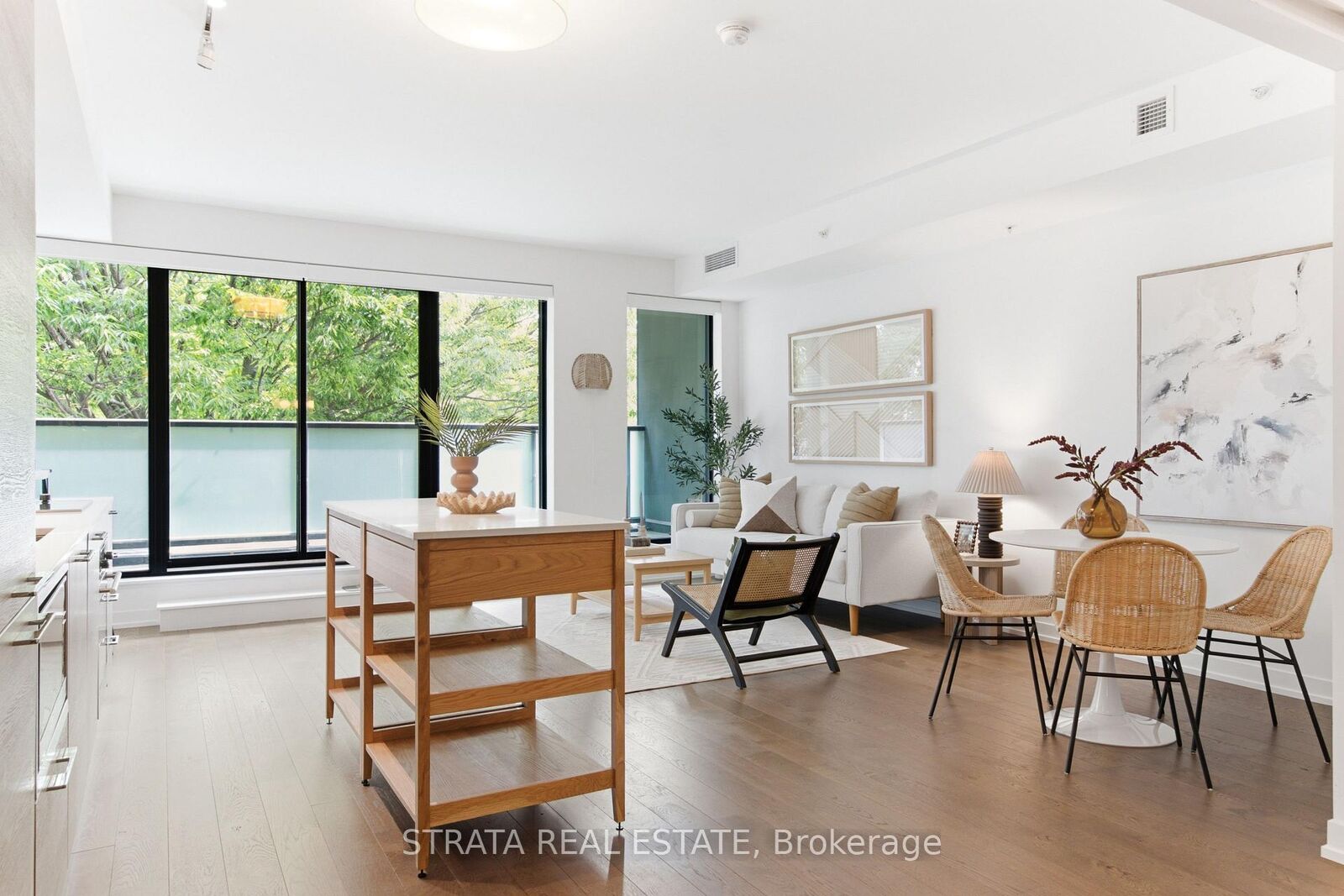 Property Photo:  530 Indian Grove 302  ON M6P 0B3 