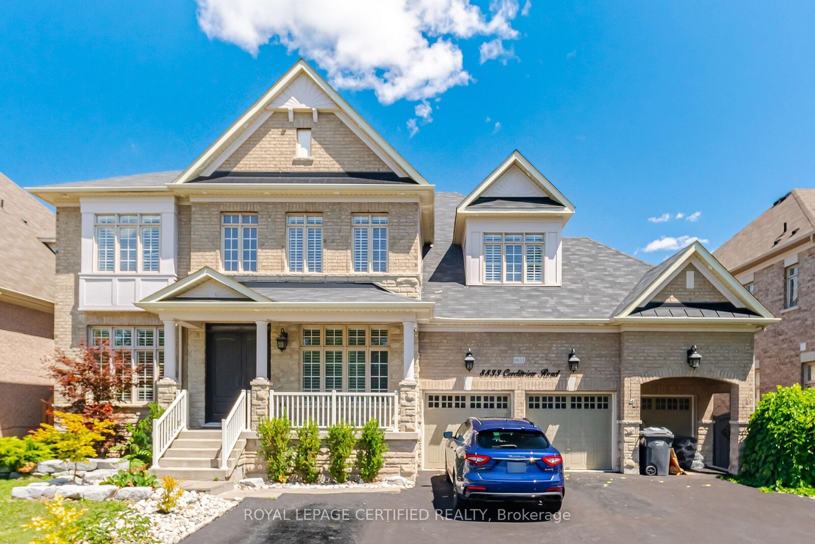 Property Photo: 8833 Creditview Road ON L6Y 0X3