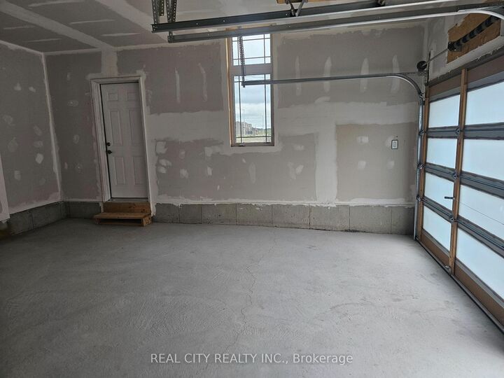 2873 Whites Road — photo 1