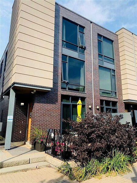 Property Photo:  27 Valhalla Inn Road 60  ON M9B 0B3 