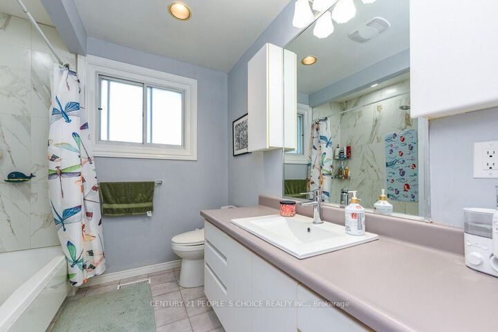 Property Photo: 2506 Bridge Road ON L6L 2H2